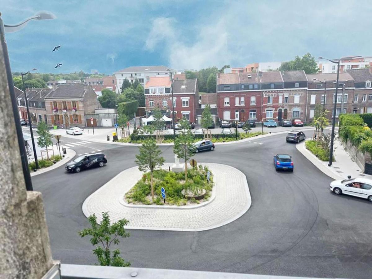 Lerelaisdodile23 - Parking - Lumineux - Hyper Centre Apartment Valenciennes Bagian luar foto